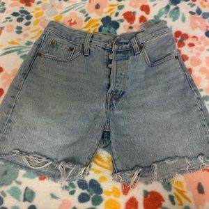 LEVI SHORTS